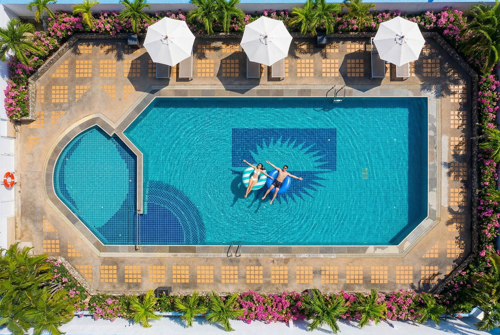 Swimming Pool 4